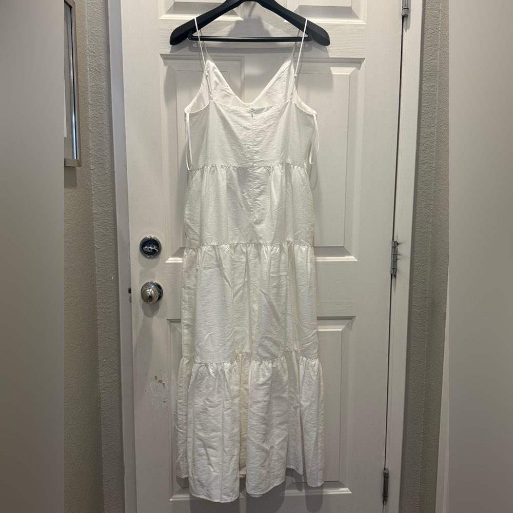 White Sleeveless Maxi Dress NEW WITH TAG SIZE XL